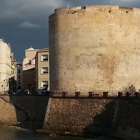 Mistral 3* Αλγκέρο